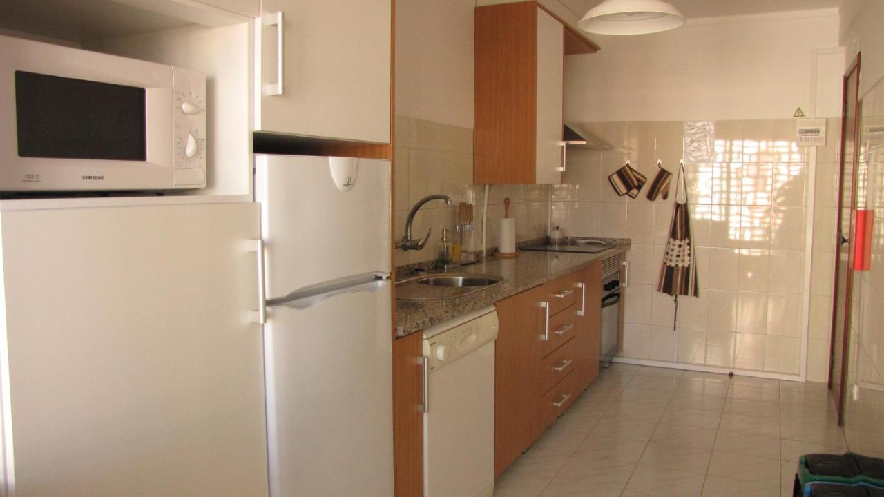 Peniche Waves Apartment Exterior photo